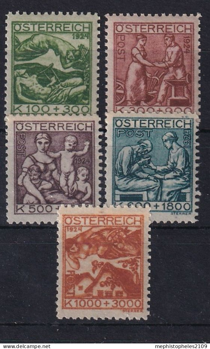 AUSTRIA 1924 - MNH - ANK 442-446 - Complete Set! - Nuovi