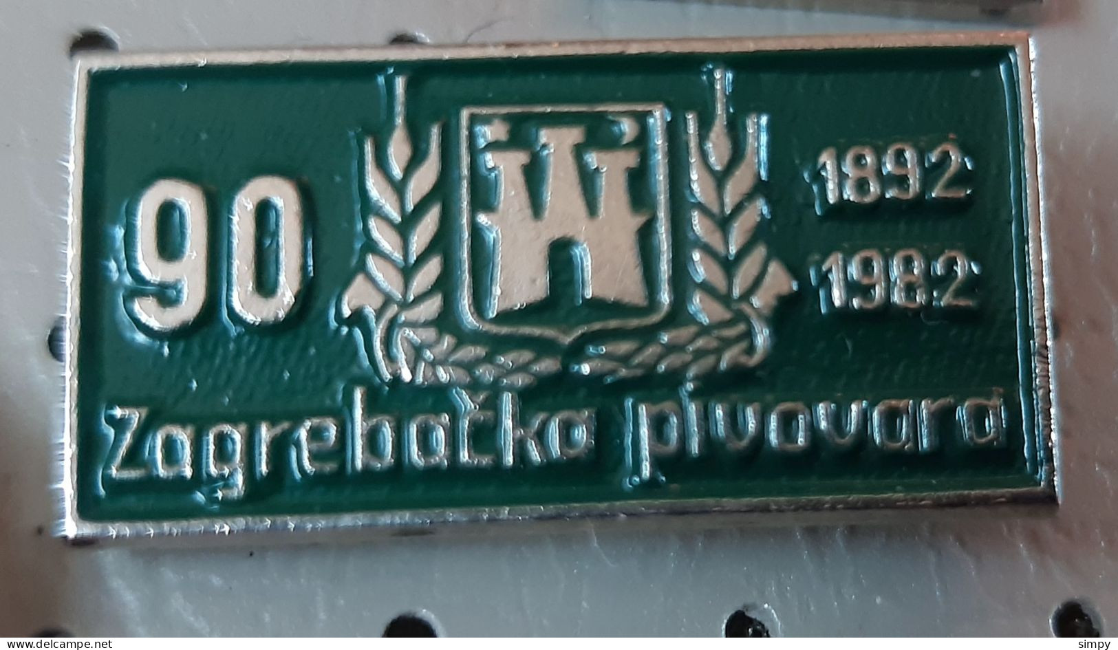 Brewery Zagre 90 Zagrebacka Pivara Years Pils Beer Birra Bier Pivo Brau Croatia Pin - Bière