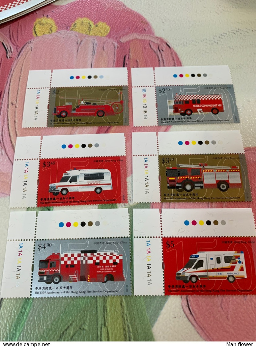 Hong Kong Stamp Fire Engine Ambulance 2018 With Traffic Lights - Neufs