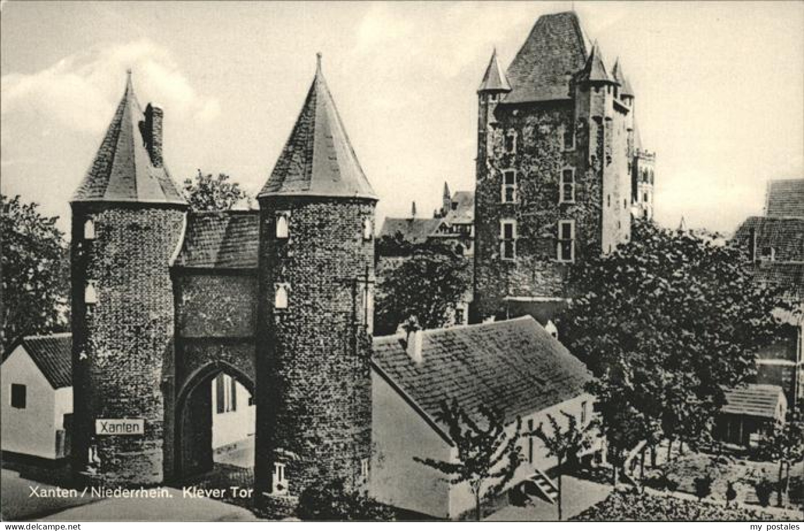 41522379 Xanten Klever Tor Xanten - Xanten