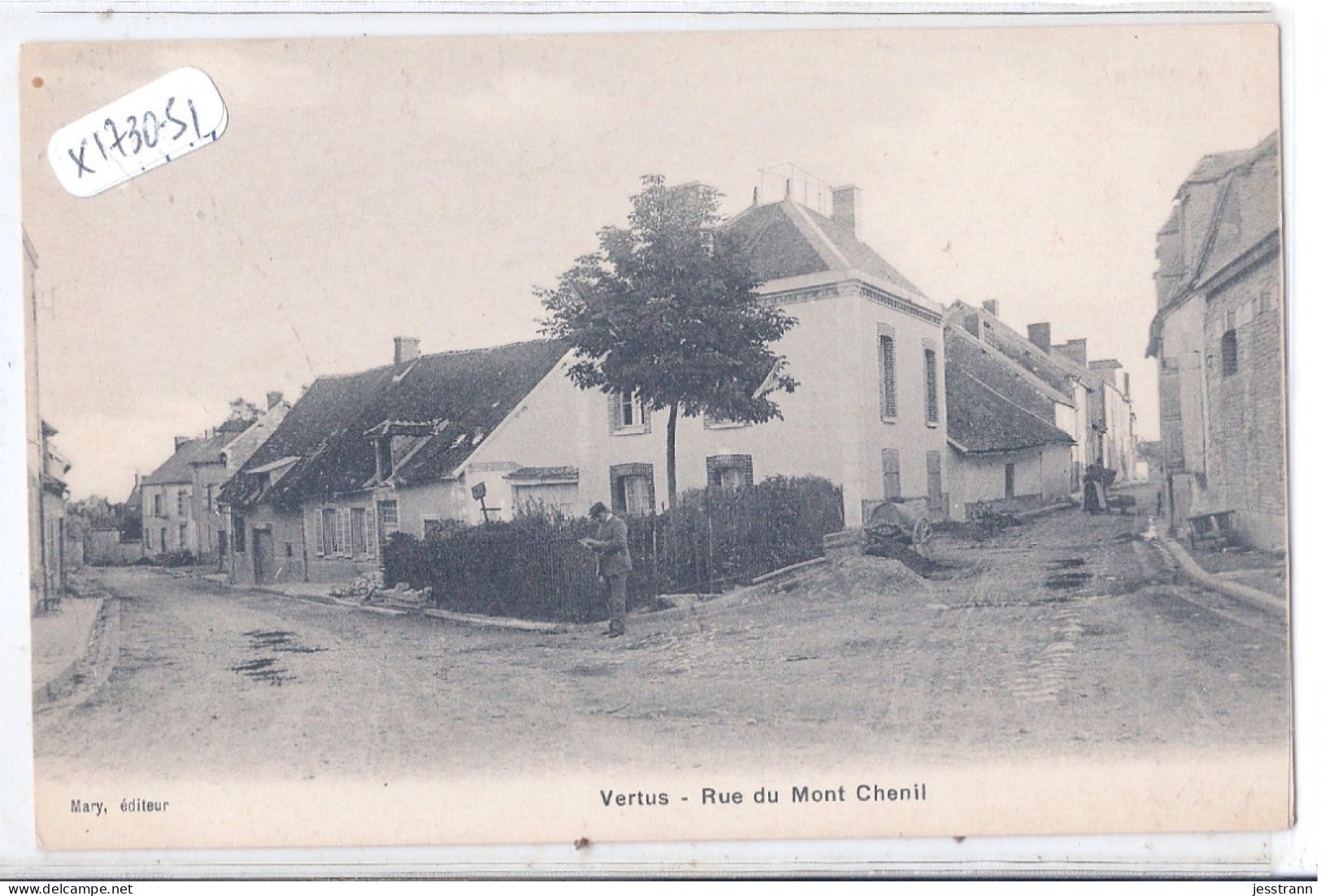 VERTUS- RUE DU MONT CHENIL - Vertus