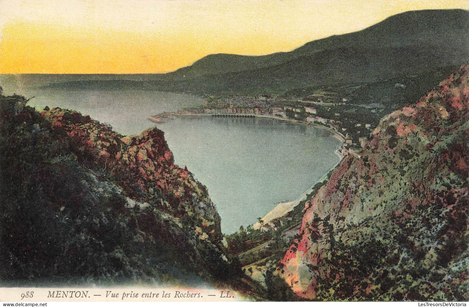 FRANCE - Menton - Vue Prise Entre Les Rochers - LL - Carte Postale Ancienne - Menton