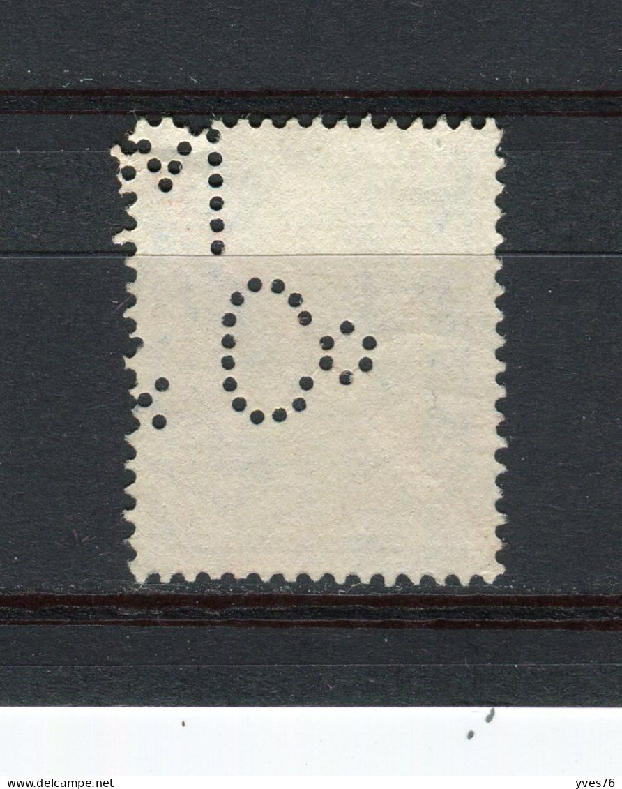 ROUMANIE - Y&T N° 396° - Perfin - Perforé - Charles II - Used Stamps