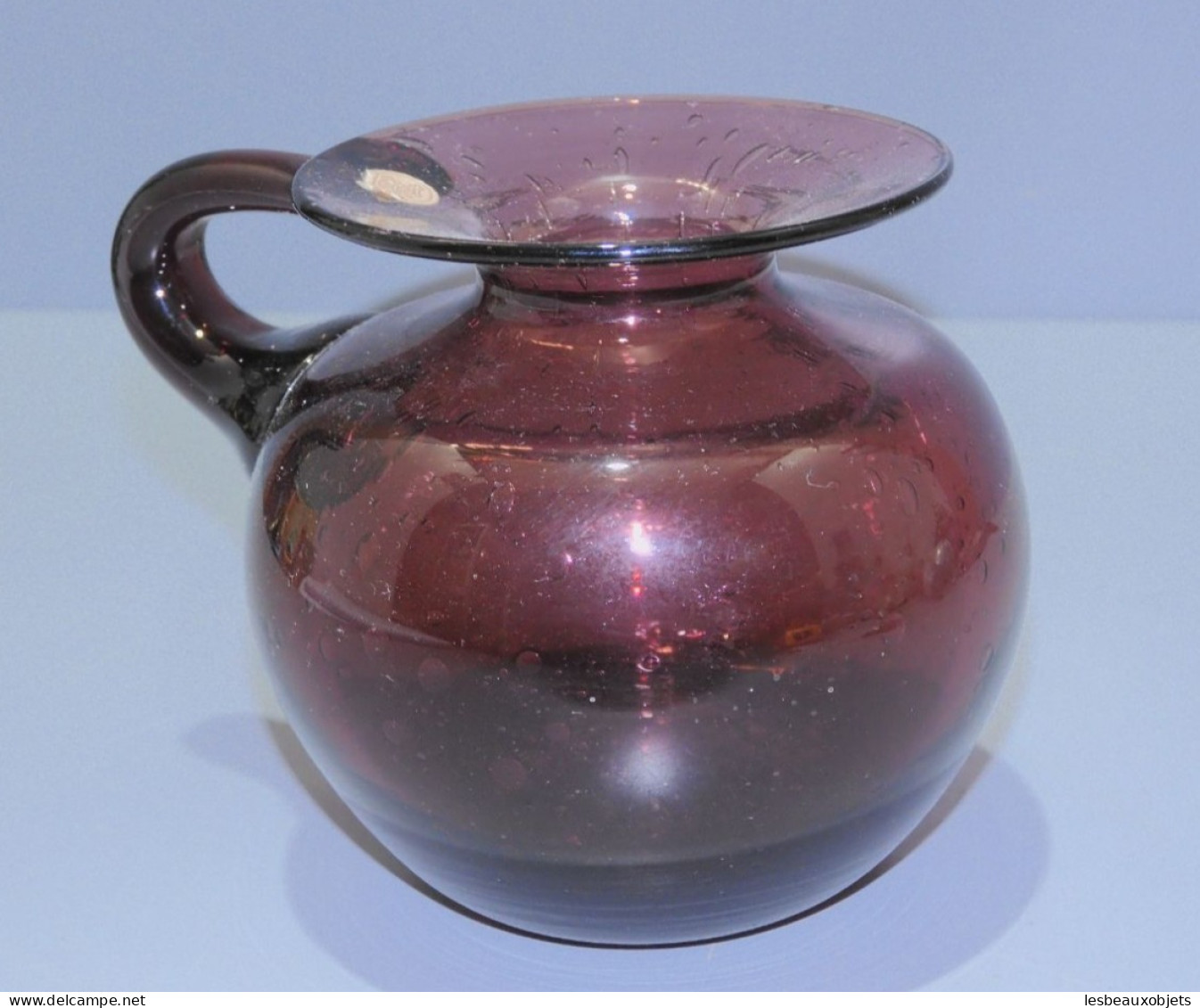 -JOLI PETIT VASE VERRE Bullé Signé  BIOT couleur Aubergine claire JUS GRENIER    E