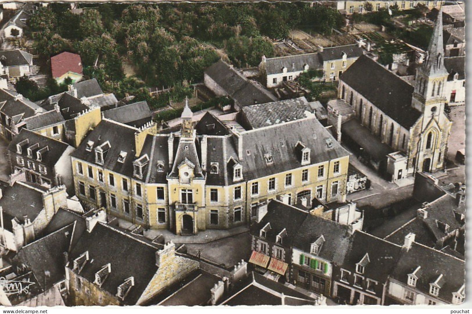 XU 19-(22) LOUDEAC - LA MAIRIE - VUE AERIENNE - CARTE COULEURS - 2 SCANS - Loudéac