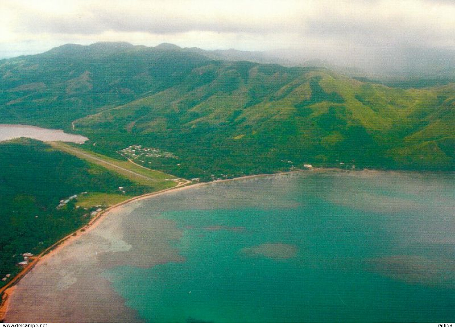 1 AK Fiji Islands * Blick Auf Die Insel Kadavu - Viertgrößte Der Fidschi-Inseln - Mit Lande- Und Abflugpiste * - Fidji