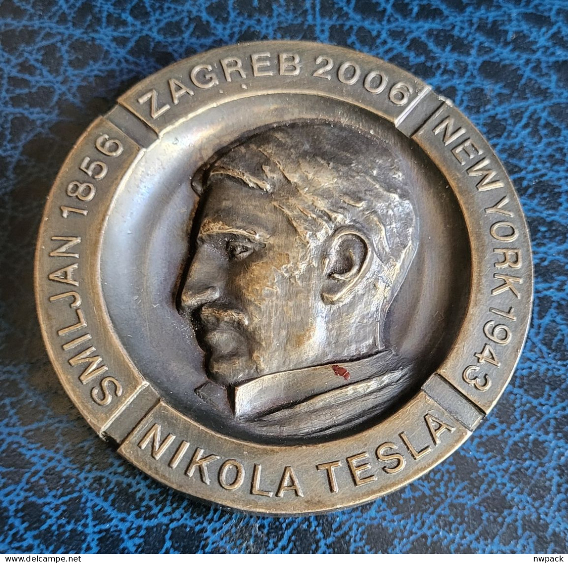 NIKOLA TESLA - CROATIA - AWARD - Medal / Plaque In Casse (BOX) - Autres Appareils