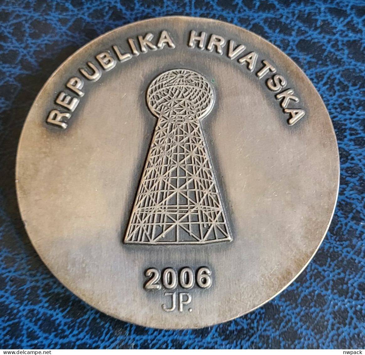 NIKOLA TESLA - CROATIA - AWARD - Medal / Plaque In Casse (BOX) - Otros Aparatos