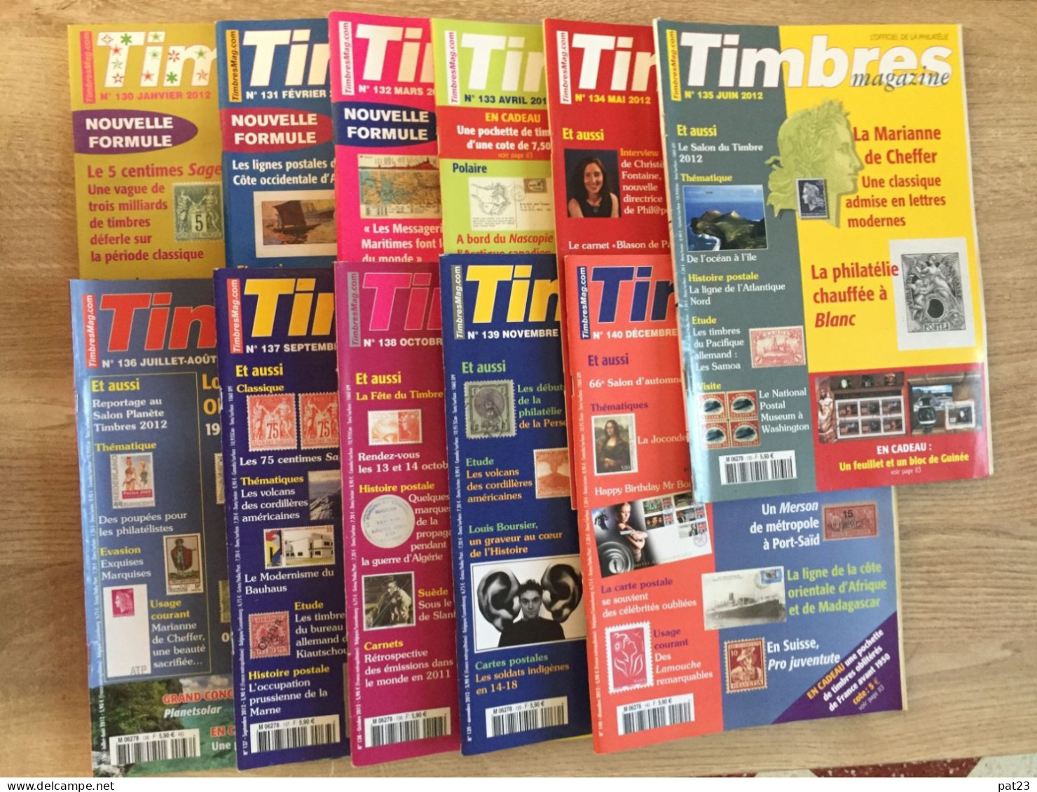 TIMBRES MAGAZINE Année 2012 Complète Soit 11 Numéros. - French