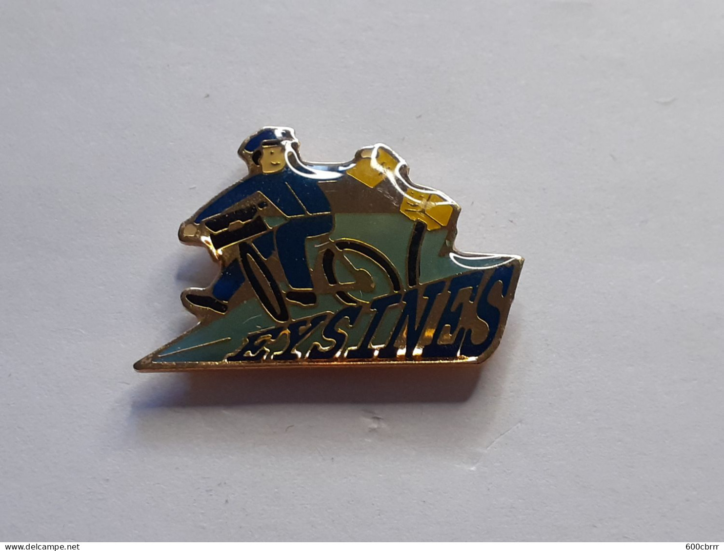 Pins PTT La Poste - Correo