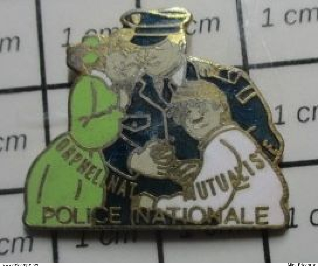 1115c Pin's Pins / Rare & Belle Qualité !!! POLICE / OMPN ORPHELINAT MUTUALISTE POLICIER DE PROXIMITE - Police