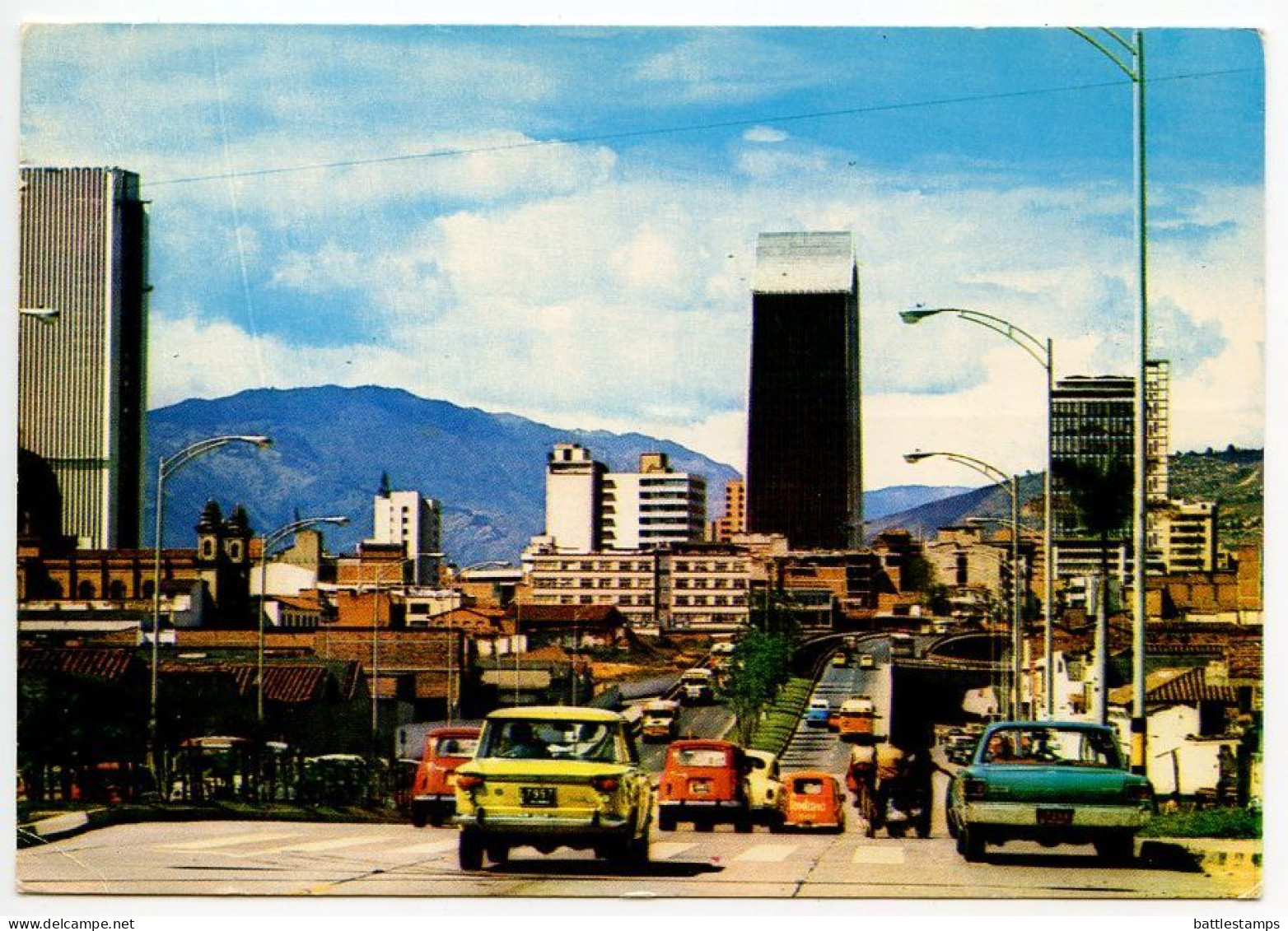 Colombia 1977 Postcard Medellin - Avenida Oriental; Meter - Colombie