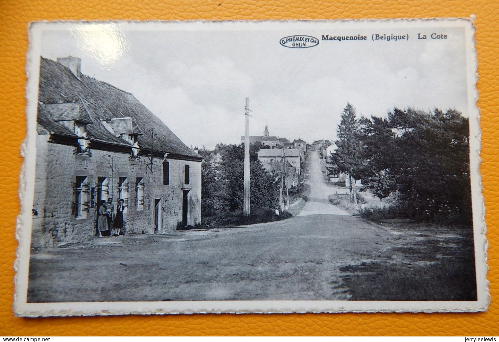 MACQUENOISE -  La Côte - Momignies