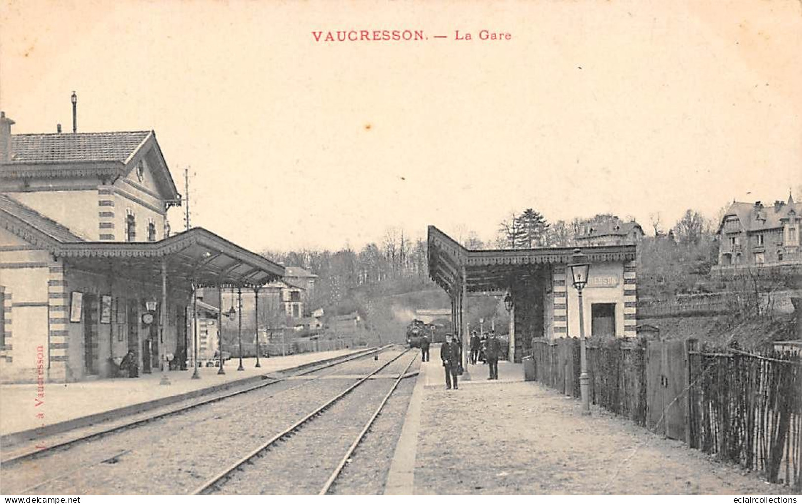 Vaucresson        92        Intérieur De La Gare   -  Pli  -    (voir Scan) - Vaucresson