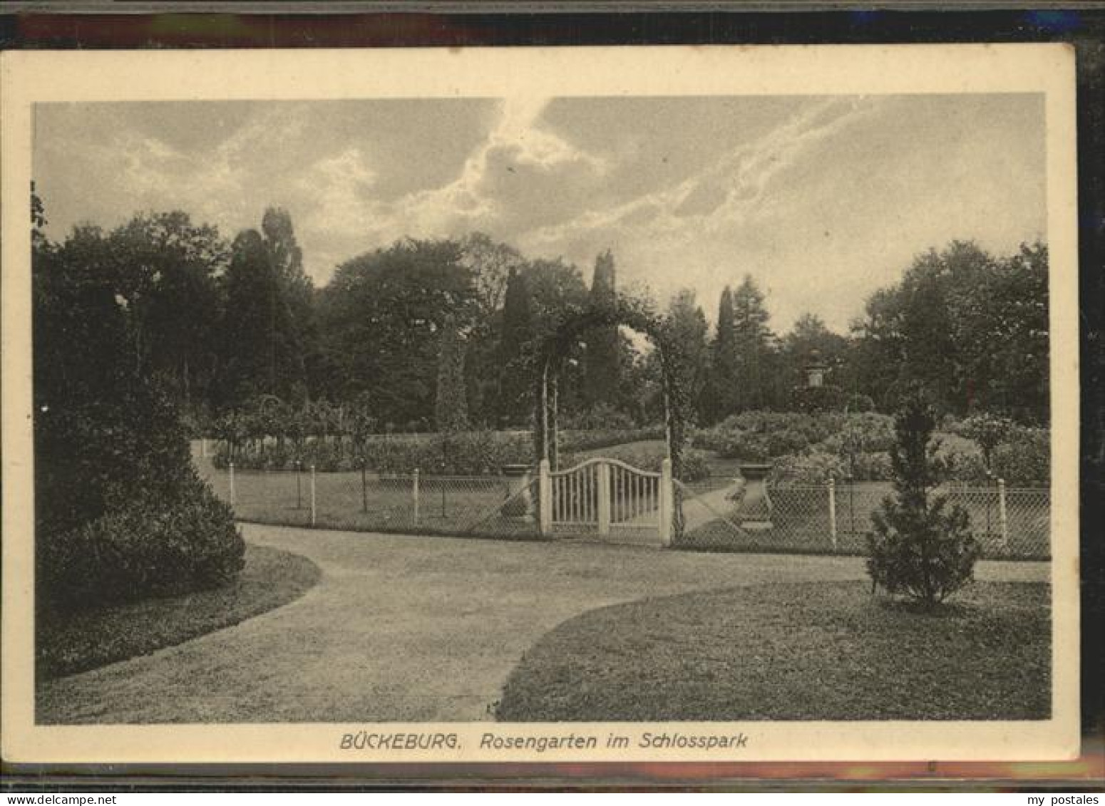 41316315 Bueckeburg Rosengarten Im Schlosspark Bueckeburg - Bueckeburg