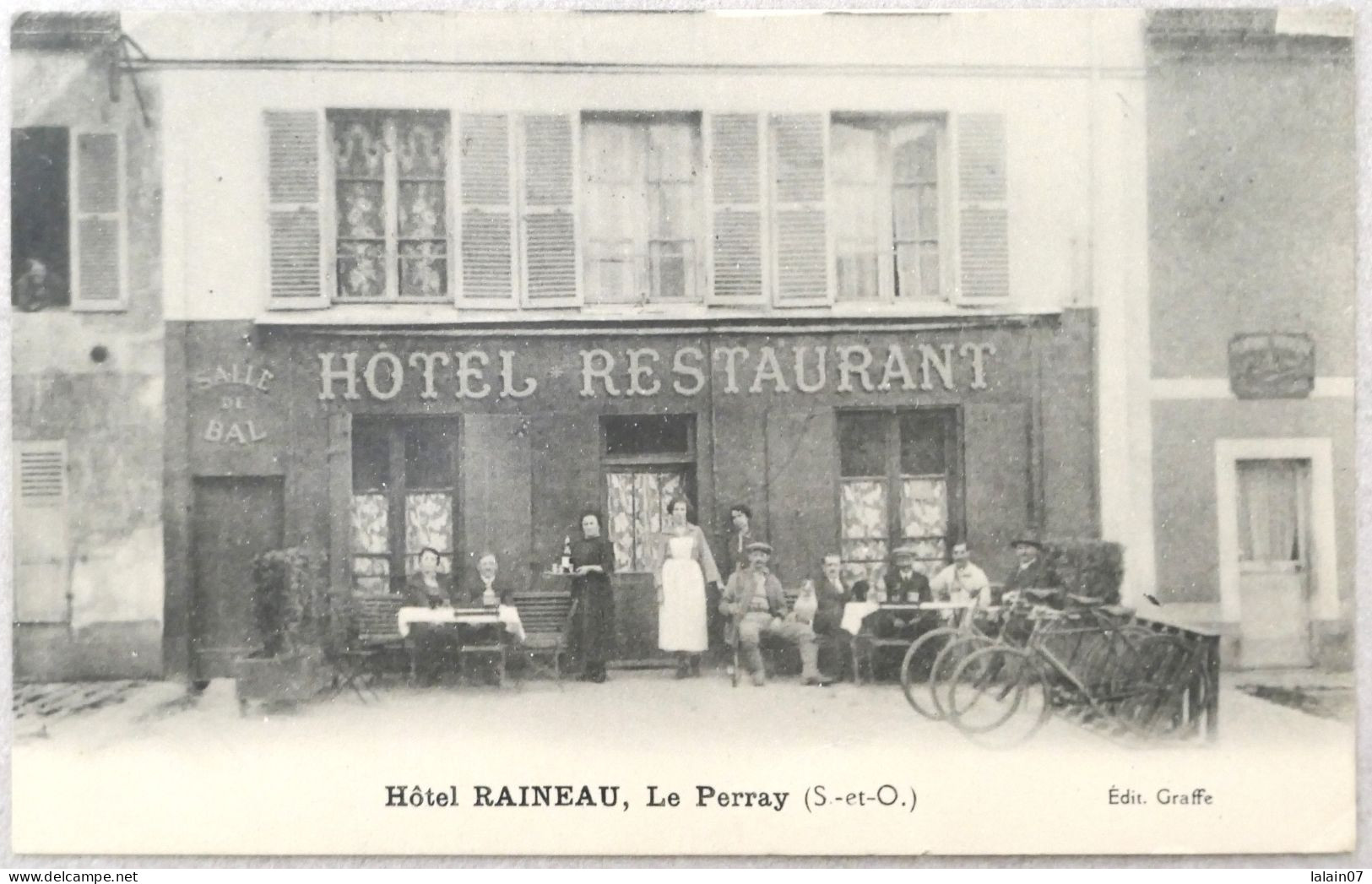 C. P. A. : 78 : LE PERRAY : Hôtel RAINEAU, "Salle De Bal", Animé, Timbre En 1926 - Le Perray En Yvelines