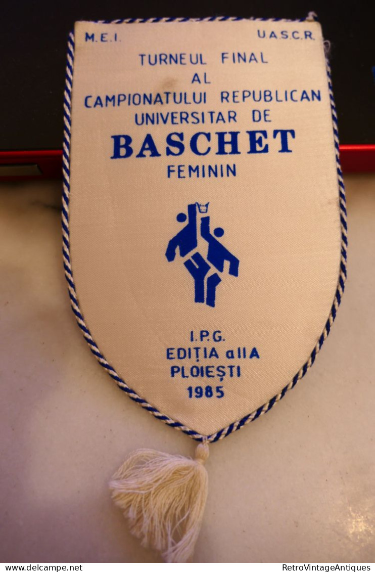 BASCHET FEMININ I.P.G. PLOIESTI 1985 Romania Fanion Sportiv Steag Sport Flag Pennant - Bekleidung, Souvenirs Und Sonstige