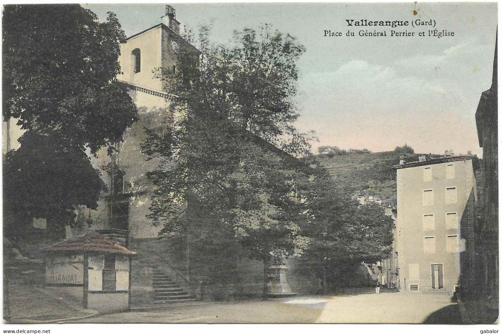 30 - Vallerangue - Place Du Général Perrier - Valleraugue