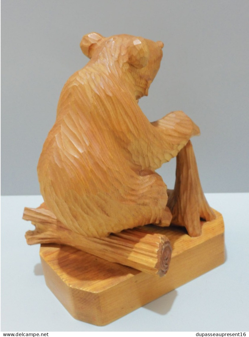 -SUJET STATUETTE AMUSANT OURS FUMANT LA PIPE BOIS Sculpté Objet VITRINE   E - Wood