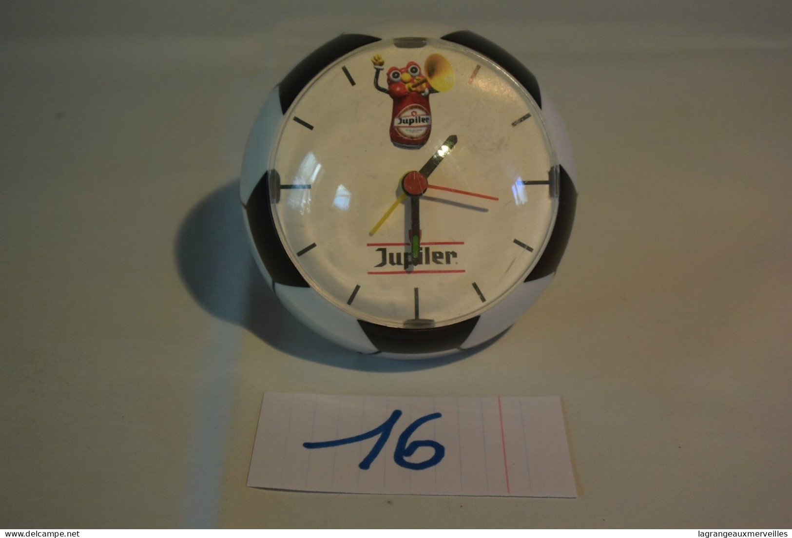 C16 Horloge Publicitaire Foot Jupiler - Horloges