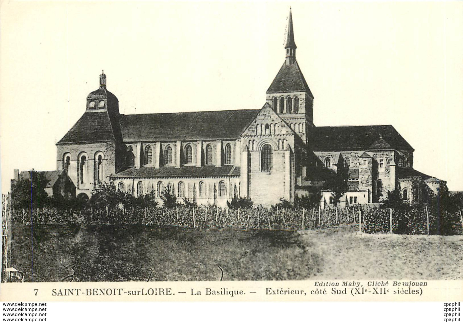 CPA Saint Benoit Sur Loire La Basilique - Saint Benoît