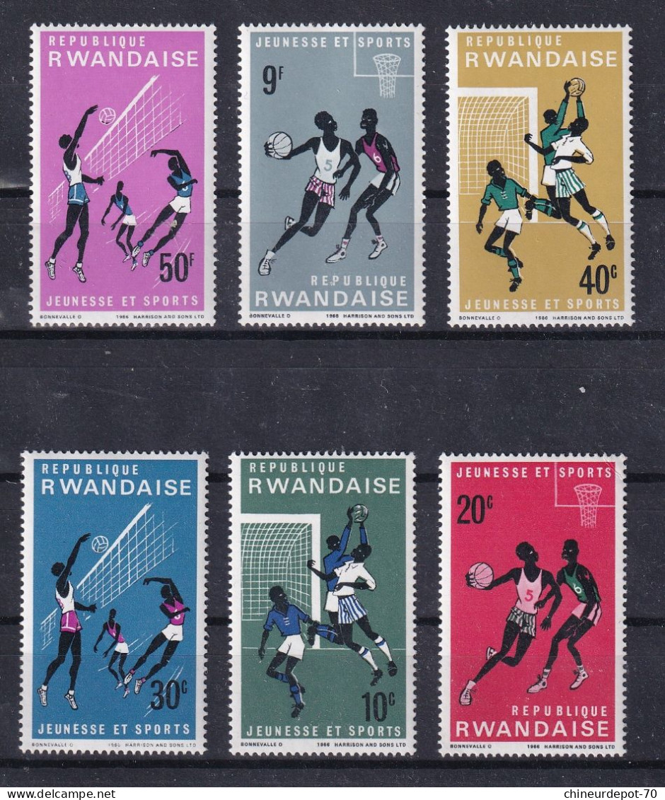 lot de timbres rwanda rwandaise neufs sans charnière ** voir 45 photos **