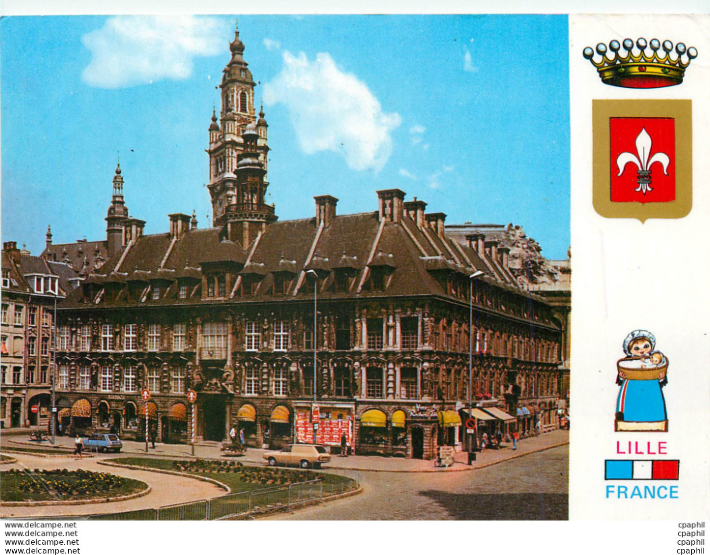 '"CPM Lille (Nord) France Grand Place Du General De Gaulle Avec L''ancienne Bourse (1662 16693)"' - Lille