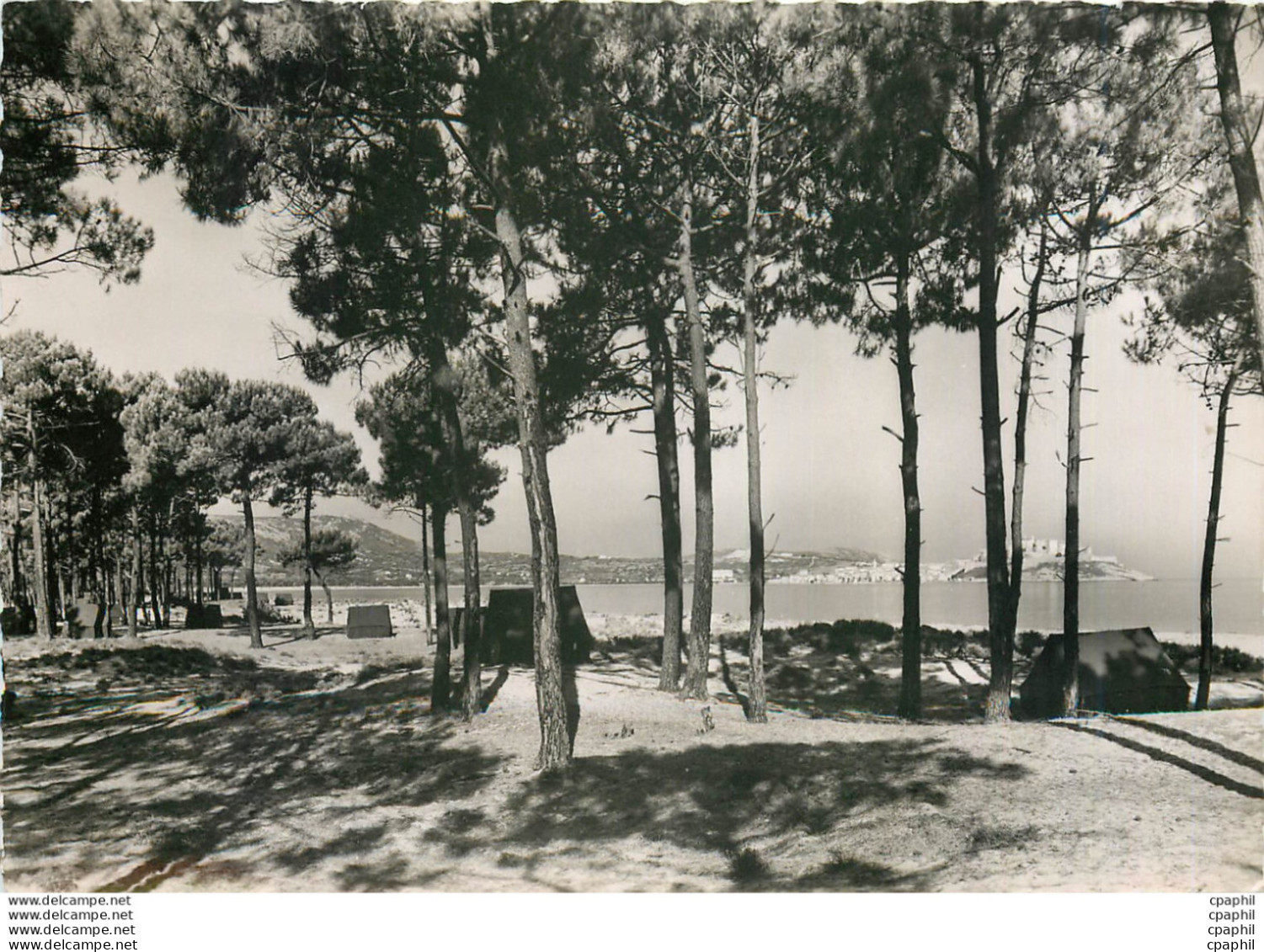 CPM La Corse Ile De Beaute Calvi Le Village De Toile - Voorafgestempeld