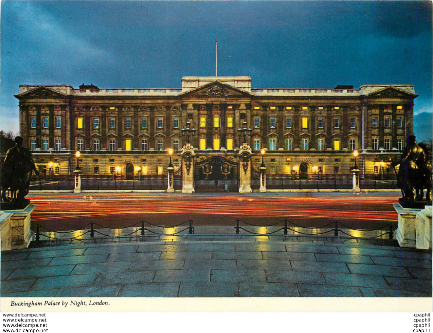 CPM Buckingham Palace By Night London - Buckingham Palace