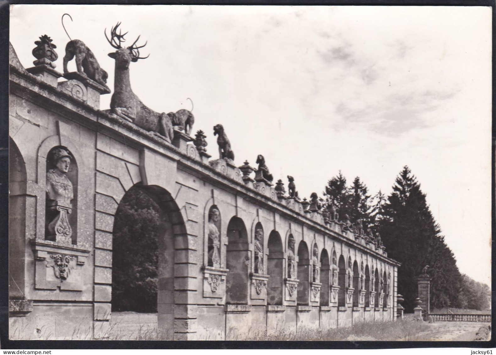 60 - Château De Raray - La Chasse Au Cerf - Raray