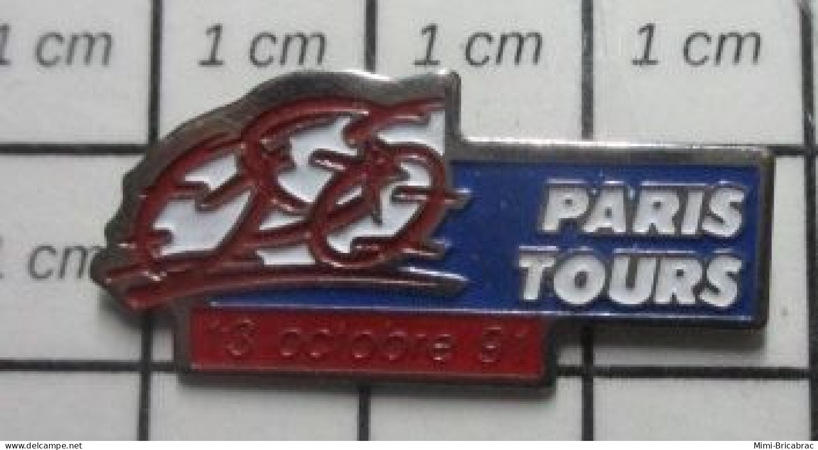 1819 Pin's Pins / Beau Et Rare / SPORTS / CYCLISME COURSE PARIS TOURS OCTOBRE 91 - Cyclisme