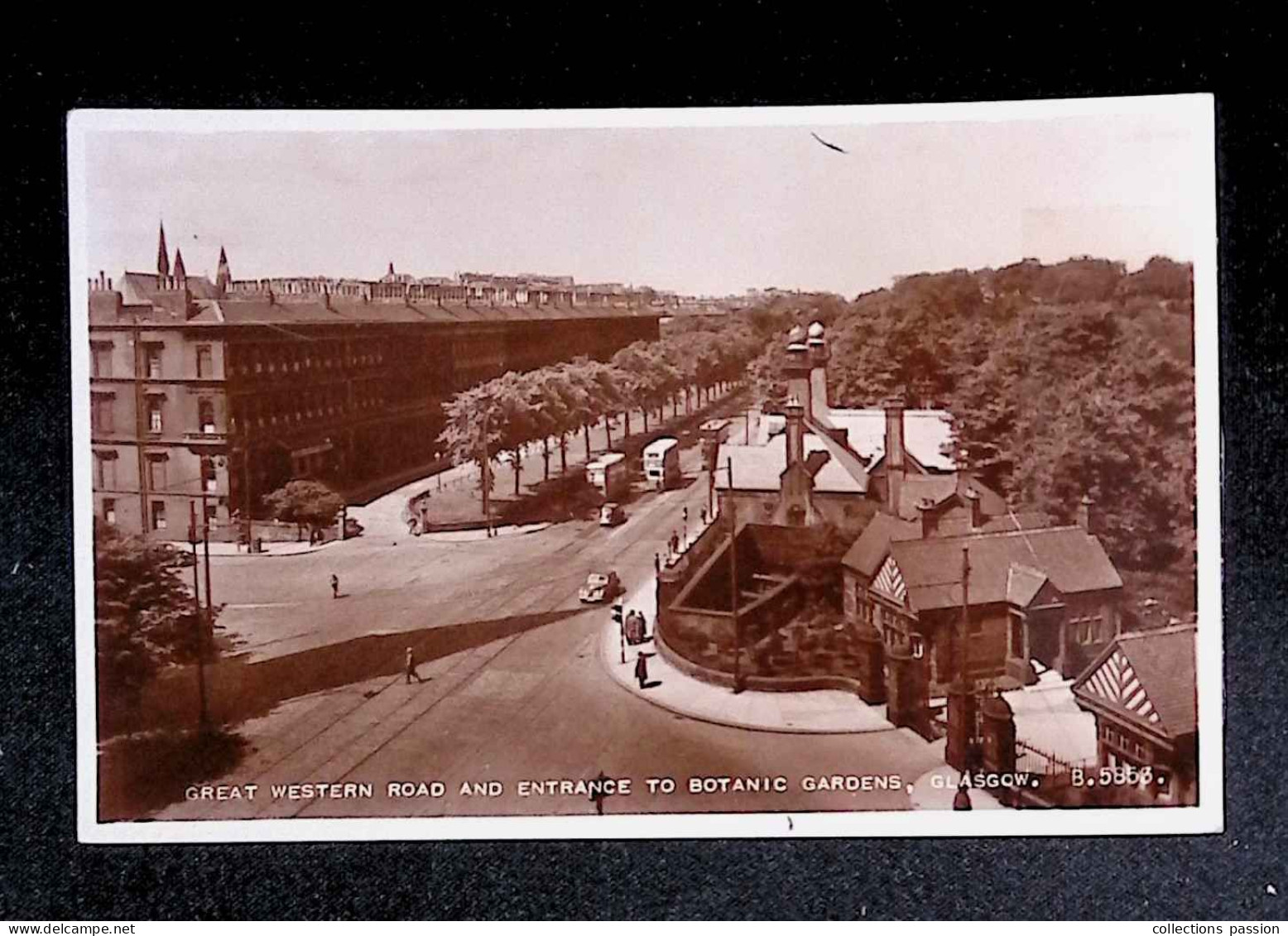 Cp, Ecosse, Lanarkshire, Glasgow, Great Western Road And Entrance To Botanic Gardens, écrite, Ed. Valentine & Sons - Lanarkshire / Glasgow