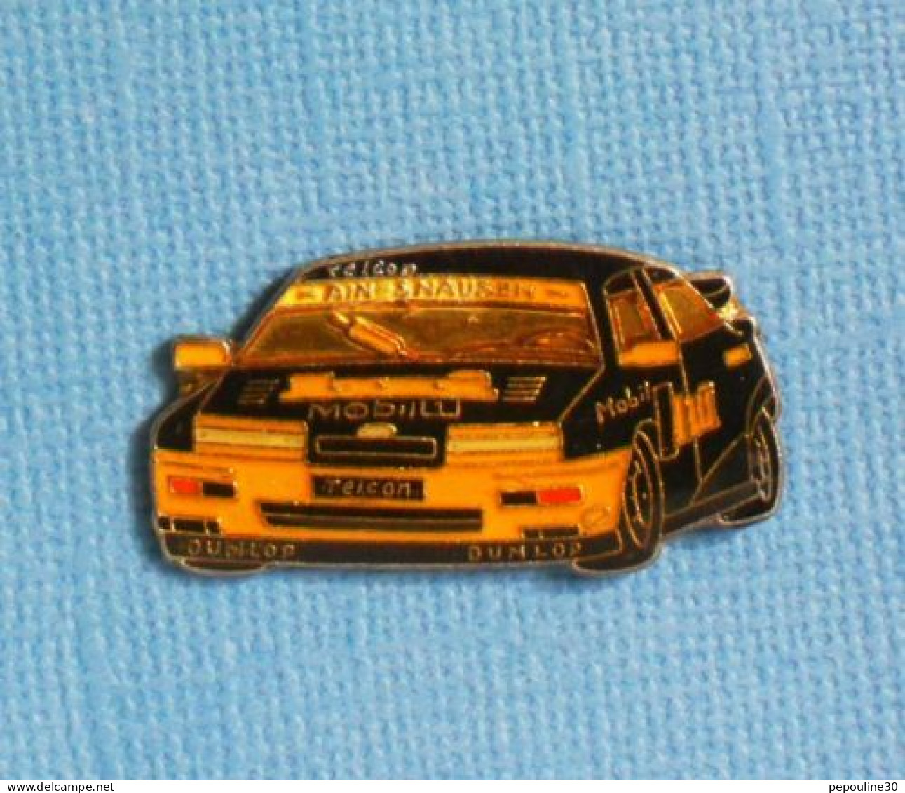 1 PIN'S //  ** FORD SIERRA COSWORTH / LUI / DTM NURBURGRING 24TH / 1989 ** - Ford