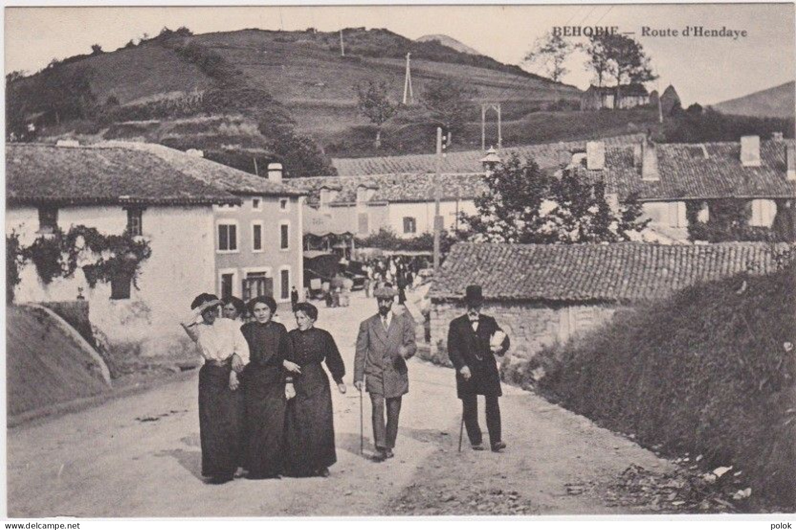 Rare Cpa BEHOBIE – Route D'Hendaye - Béhobie