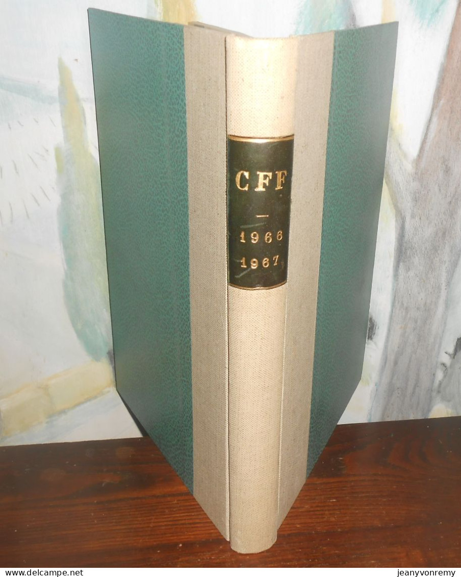 CFF. 24 Revues Reliées.1/1966 à 12/1967. - Trains