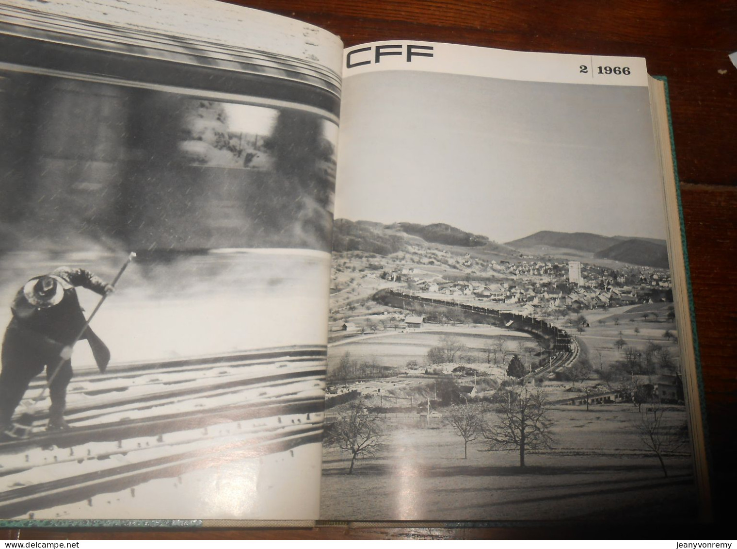 CFF. 24 Revues Reliées.1/1966 à 12/1967. - Trenes