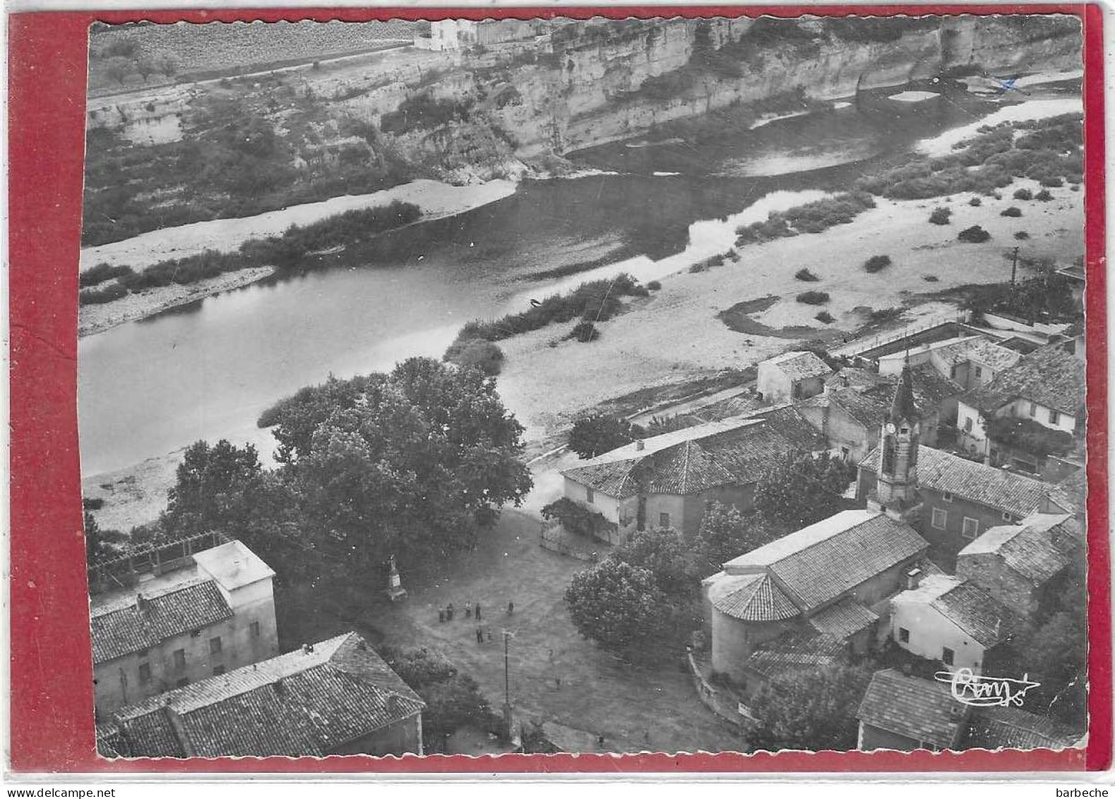 07,- SAINT-MARTN D' ARDECHE ,- La Place  Et Les Bords De L' Ardeche - Saint Martin De Valamas