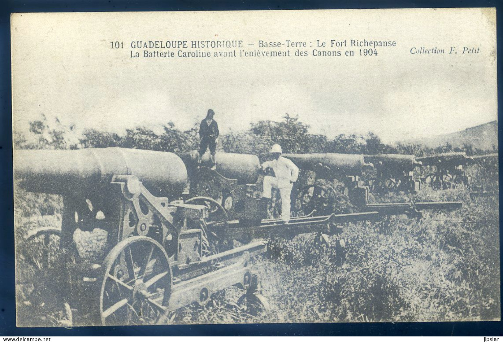 Cpa De Guadeloupe Historique Basse Terre Le Fort Richepanse Batterie Caroline Avant Enlèvement Canons En 1904 STEP16bis - Basse Terre
