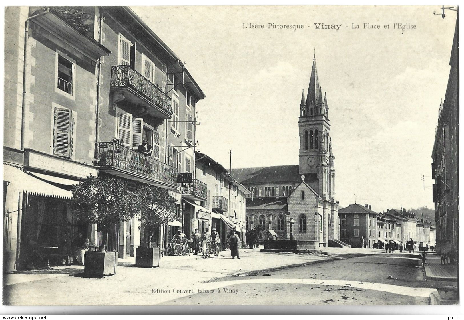 VINAY - La Place Et L'Eglise - Vinay