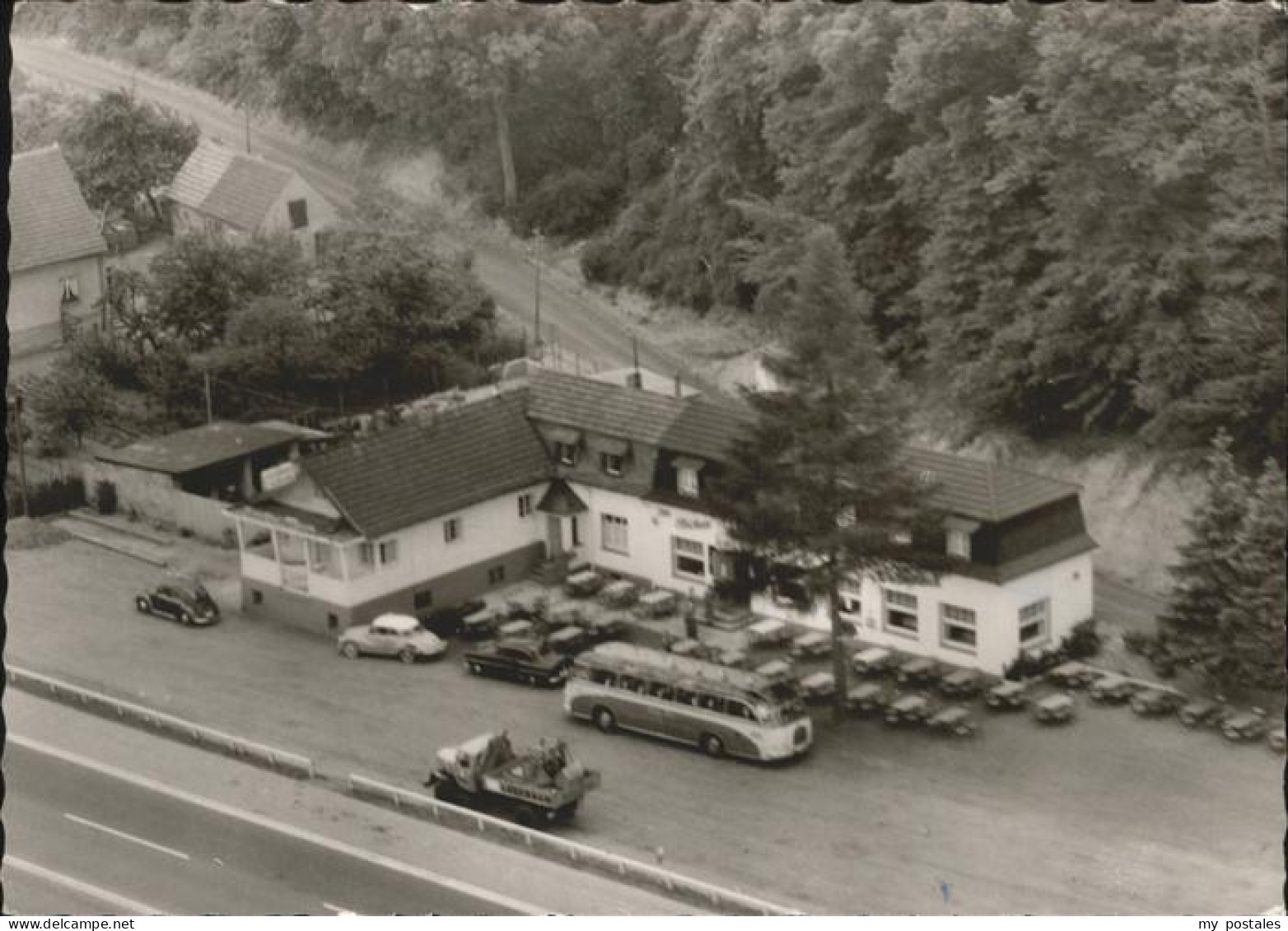 41310882 Niederbreisig Fliegeraufnahme Rasthaus Zum Elschen Autos Busse Niederbr - Bad Breisig