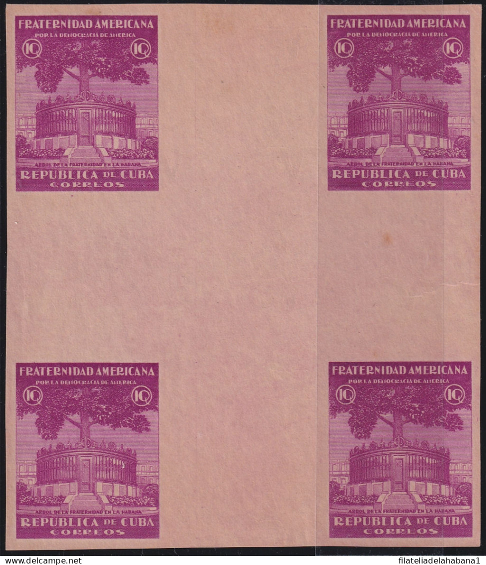 1942-455 CUBA 1942 10c DEMOCRATIA IMPERFORATED CENTER OF SHEET FRATERNITY TREE PARK.  - Unused Stamps