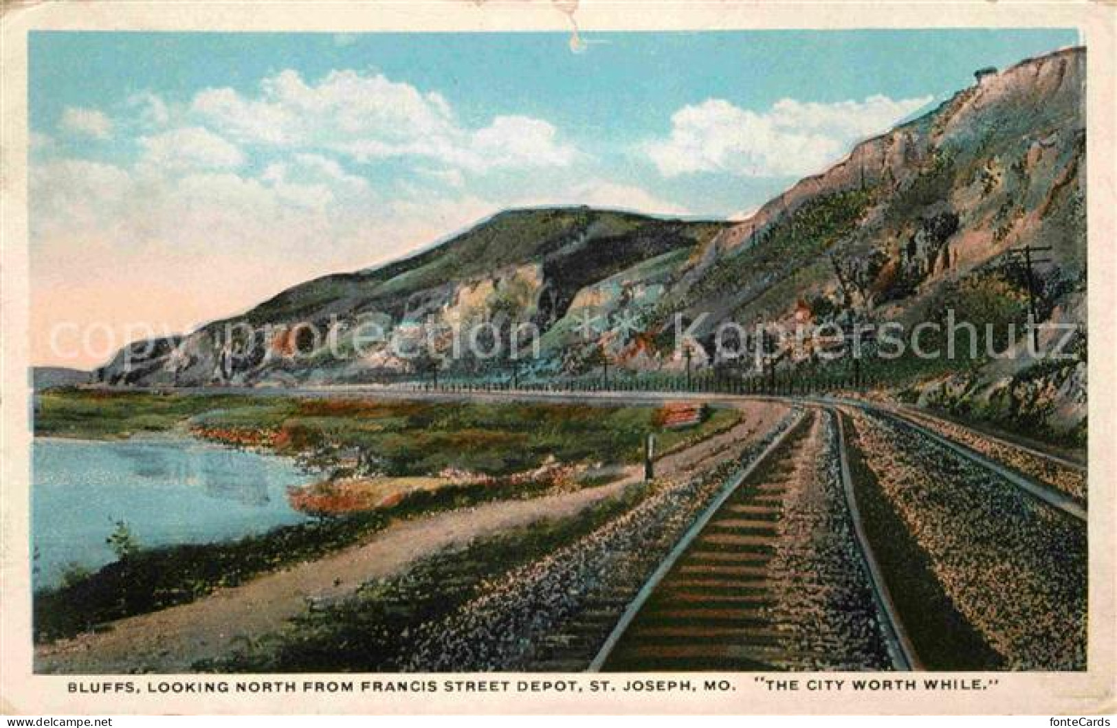 72637161 St_Joseph_Missouri Bluffs Looking North From Francis Street Depot Railw - Autres & Non Classés