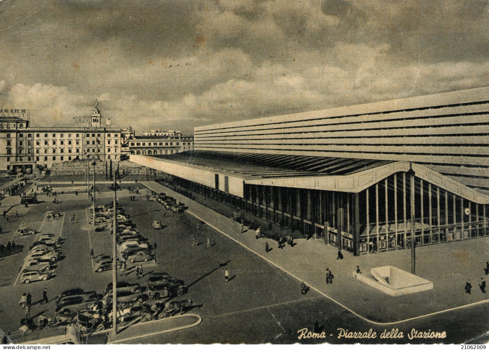 ROMA - PIAZZALE DELLA STAZIONE TERMINI - AUTO D'EPOCA CARS VOITURES - V1956 - Stazione Termini