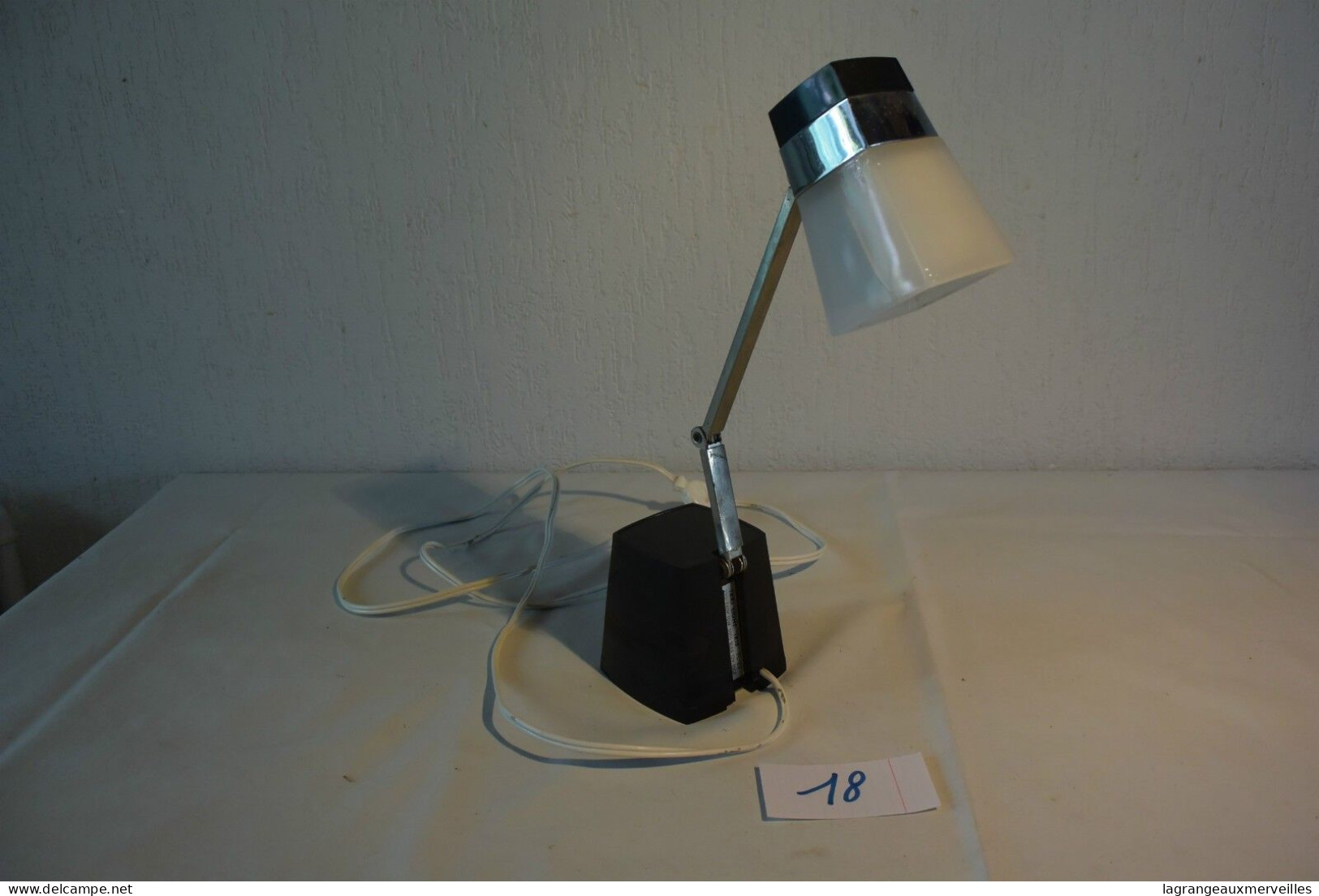 C18 Lampe Design Taki LIght Tokyo Iris De Bureau Repliable TL 84 - Leuchten & Kronleuchter