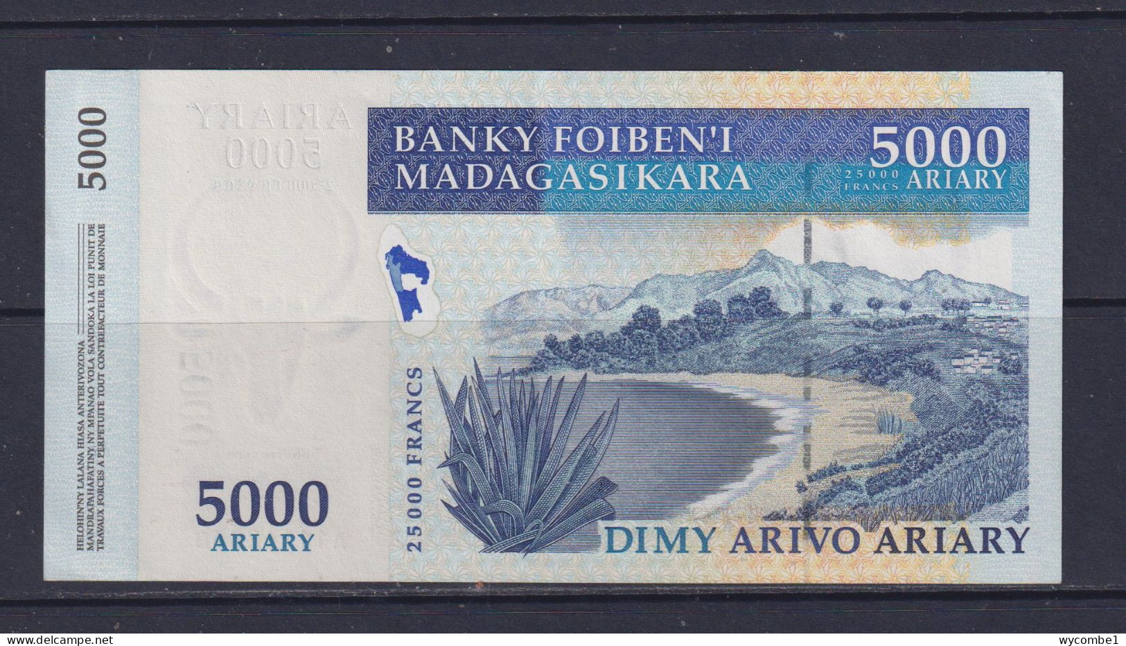 MADAGASCAR - 2003-07 5000 Ariary XF Banknote - Madagascar