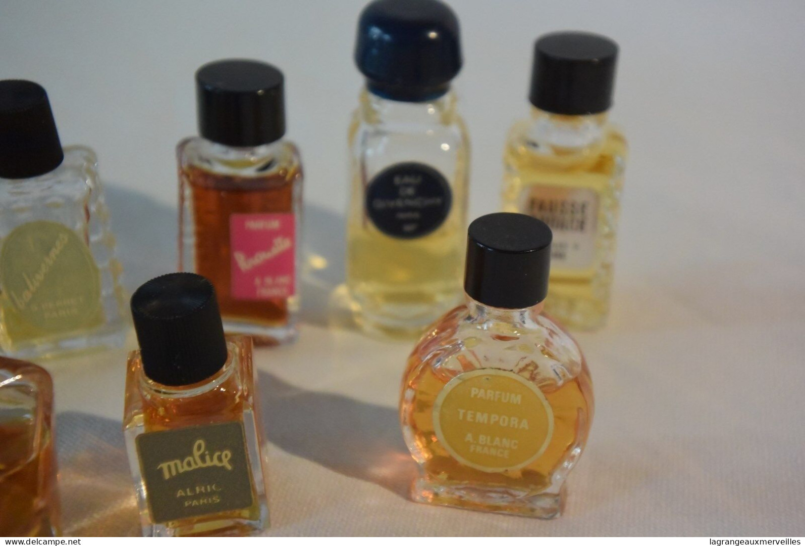 C21 Ensemble De 12 Parfums D'échantillons Collector - Parfumproben - Phiolen