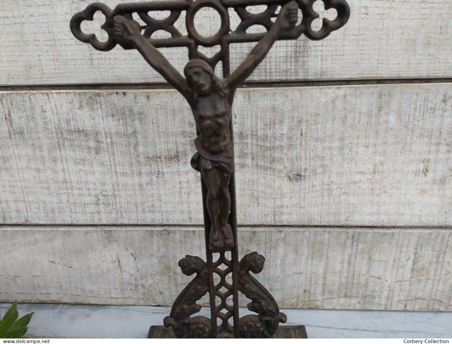 Grande Croix Crucifix D'Autel XIXème En Fonte Eglise Christ - Religieuze Kunst