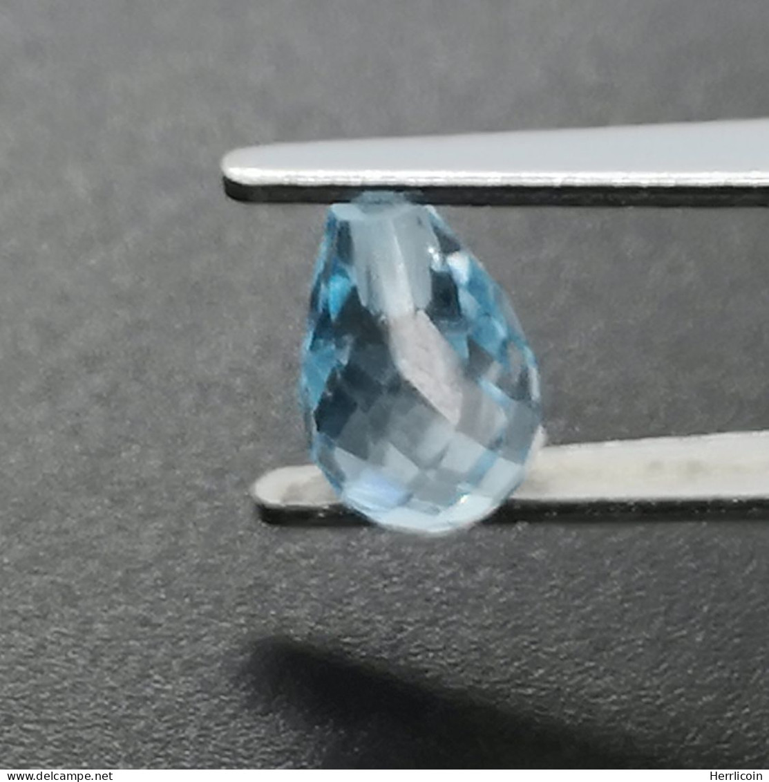 Topaze Irradiée Du Brésil - VVS - Briolette 1.53 Carat - 7.3 X 5.2 Mm - Topaas