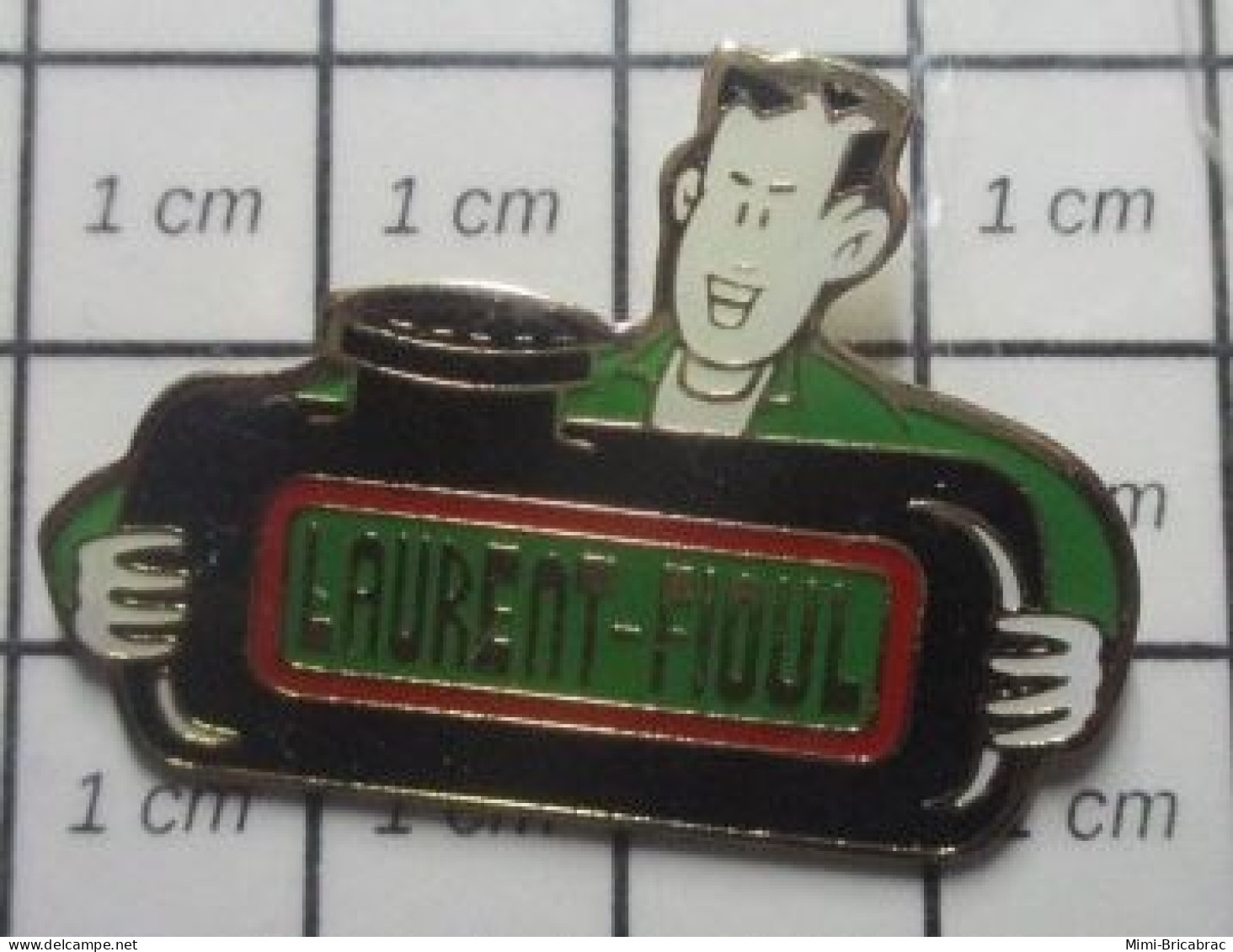 615c Pin's Pins / Belle Qualité Et Rare / CARBURANTS / LAURENT FIOUL CITERNE - Kraftstoffe