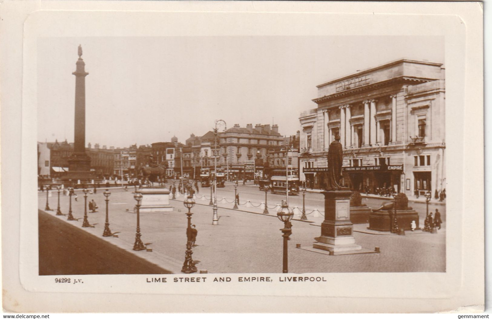 LIVERPOOL - LIME STREET AND EMPIRE THEATRE - Liverpool